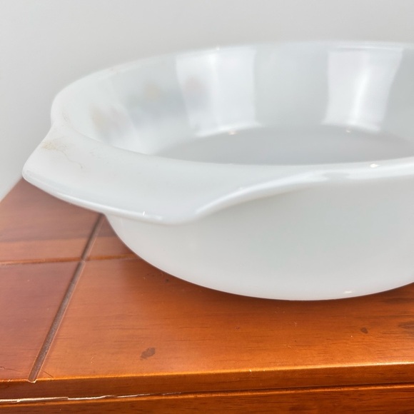 Anchor Hocking Fire King 1 1/2 Q casserole "Summer Field Flowers" pattern #437 - Picture 6 of 8